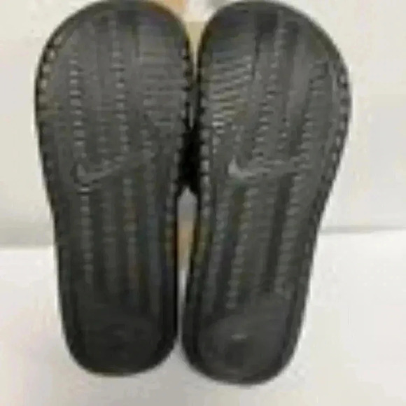 NIKE BENASSI JDI BLACK/WHITE SLIDES # 343881 011 WOMEN’S 7 - Picture 6 of 9